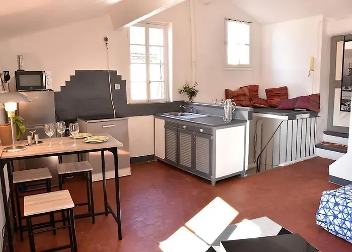 Lovely Flat In The Heart Of The Medieval Lejlighed Hyères