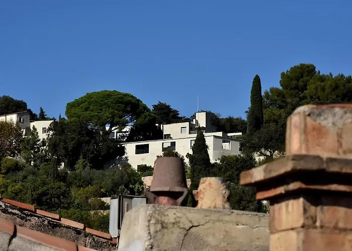 Lovely Flat In The Heart Of The Medieval * Hyères