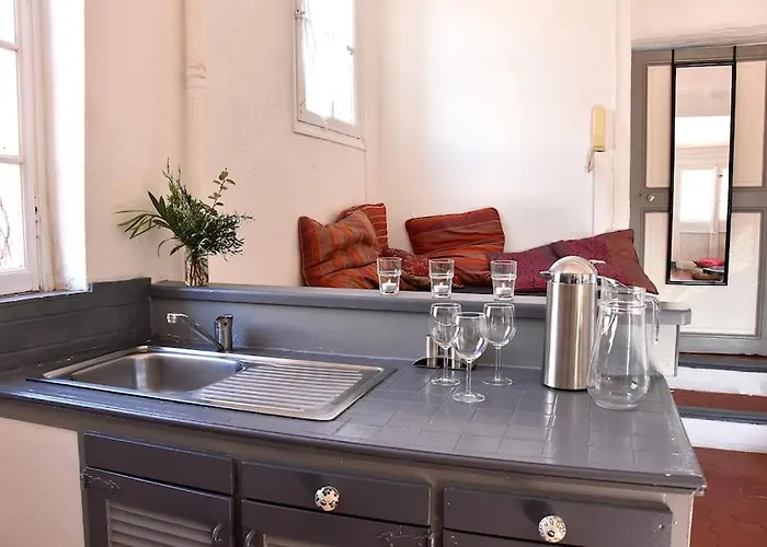 Lovely Flat In The Heart Of The Medieval Appartamento